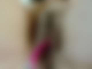 Lola4u's Live Sex Cam Show