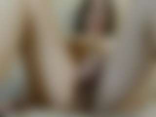 Lola4u's Live Sex Cam Show