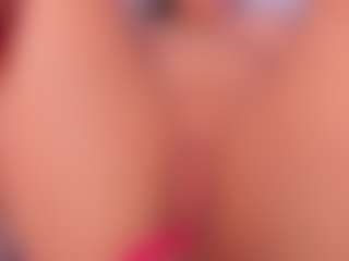 Live cam show with AlejaCute - Delicious on CamwithHer