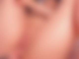 Live cam show with AlejaCute - Living Room on SmokeAndPoke