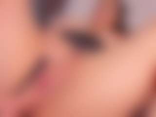 Live cam show with AlejaCute - Delicious on Uber Horny