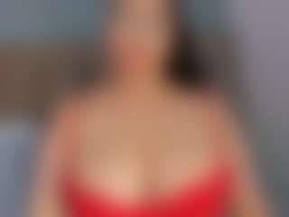 Live cam show with AlejaCute - Delicious on Camsoda