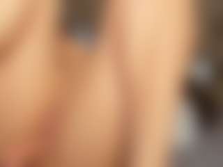 Live cam show with AlejaCute - Foot Fetish Brown Hair on Camsoda