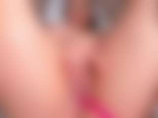 Live cam show with AlejaCute - Anal Brown Hair on Camsoda