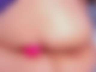 Live cam show with AlejaCute - Hairy Pussy BBW on StripNow