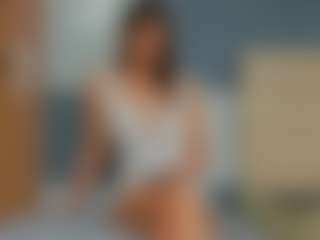 KieraThomas's Live Sex Cam Show