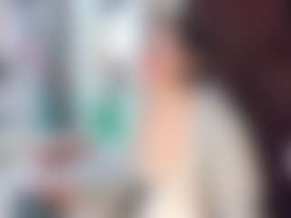 Live cam show with Rapunzelll - Smoking on Gym Cam Girls