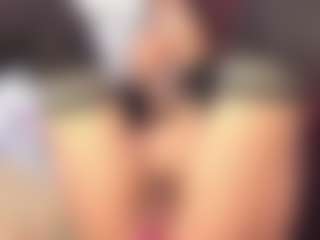 Rapunzelll MILF webcam performer live streaming