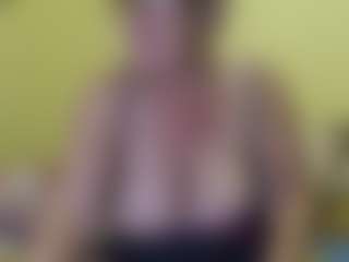 SandraCarina's Live Sex Cam Show