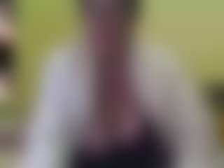 Live cam show with SandraCarina - Wife on Fling VIP Chat