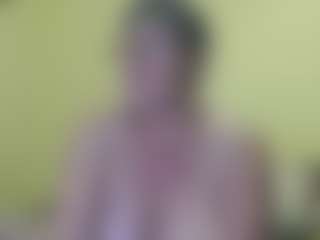 Live cam show with SandraCarina - Granny Brown Hair on Milfs Live