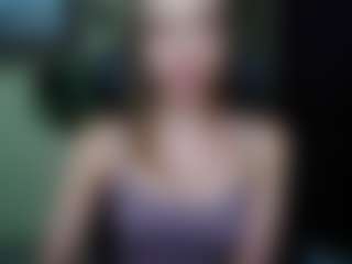 EmillyPlay's Live Sex Cam Show