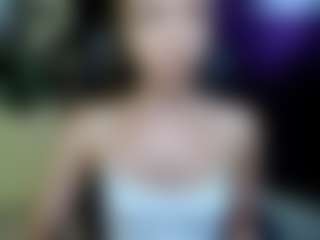 EmillyPlay's Live Sex Cam Show