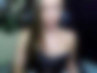 Live cam show with EmillyPlay - Femdom on thefappeningchat.com