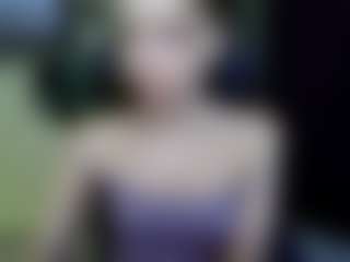 Live cam show with EmillyPlay - Roleplay on ObeyMaria