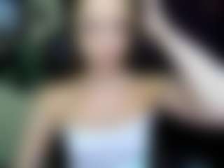 EmillyPlay's Live Sex Cam Show