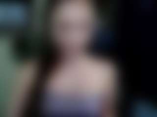 EmillyPlay's Live Sex Cam Show