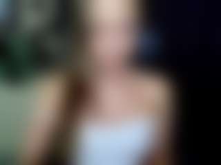 EmillyPlay's Live Sex Cam Show