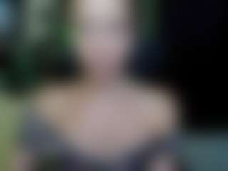 EmillyPlay's Live Sex Cam Show