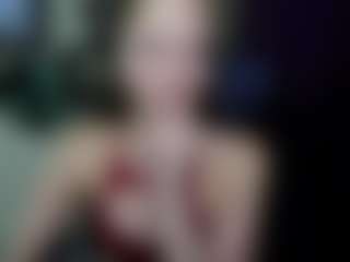 Show de cam en vivo con EmillyPlay - Roleplay en Camsoda