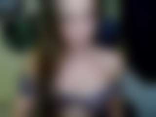 EmillyPlay's Live Sex Cam Show