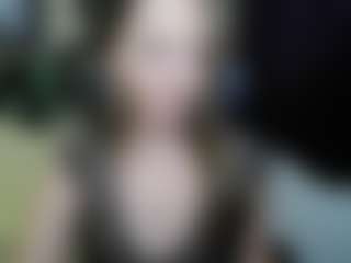 EmillyPlay's Live Sex Cam Show
