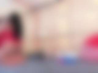 thaylanaa MILF webcam performer live streaming