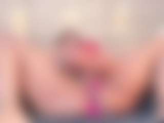 Live cam show with thaylanaa - Middle Aged on xxxlivecams.org