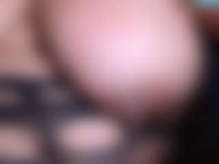 Ebony-olsson's Live Sex Cam Show