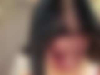 Live cam show with NitzziRouse - Hairy Pussy on Free Soda
