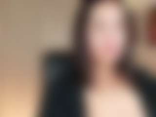 Live cam show with NitzziRouse - Hairy Pussy on SmokeAndPoke