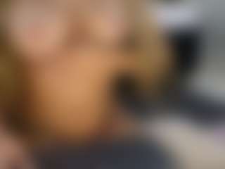 Annyy-Rosse's Live Sex Cam Show