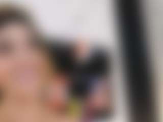 Annyy-Rosse's Live Sex Cam Show