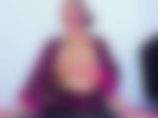 Live cam show with EmmaRogers - Hairy Pussy on AdultVida.com | colombia