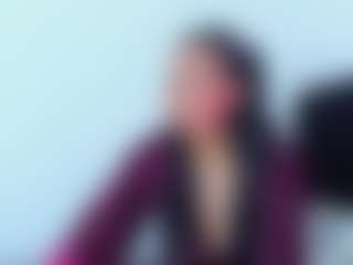 Live cam show with EmmaRogers - Asian Public on https://playwithruby.com