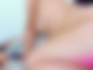 Live cam show with EmmaRogers - Asian Public on Camming Site