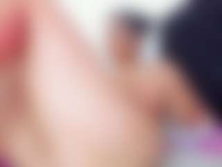 Live cam show with EmmaRogers - Ebony Lush on Chatstar