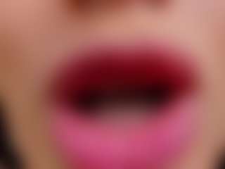AmedeeaBanks's Live Sex Cam Show