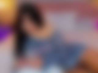 AmedeeaBanks's Live Sex Cam Show