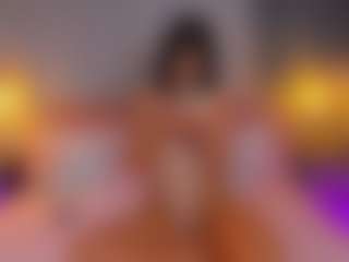 AmedeeaBanks's Live Sex Cam Show