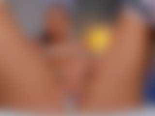 AmedeeaBanks's Live Sex Cam Show
