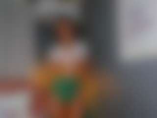 AmedeeaBanks's Live Sex Cam Show