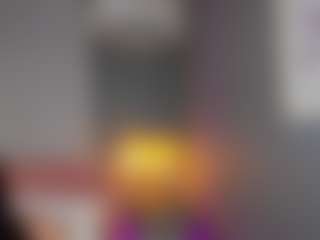 AmedeeaBanks's Live Sex Cam Show