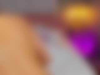 AmedeeaBanks's Live Sex Cam Show