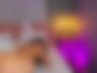 AmedeeaBanks's Live Sex Cam Show