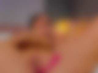 AmedeeaBanks's Live Sex Cam Show