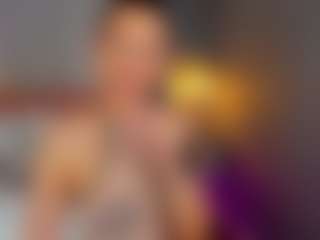 AmedeeaBanks's Live Sex Cam Show