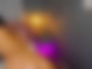 AmedeeaBanks's Live Sex Cam Show