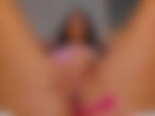 AmedeeaBanks's Live Sex Cam Show