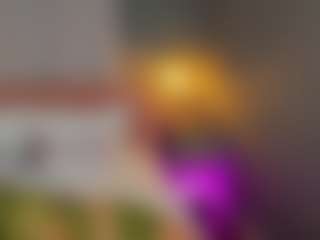 AmedeeaBanks's Live Sex Cam Show